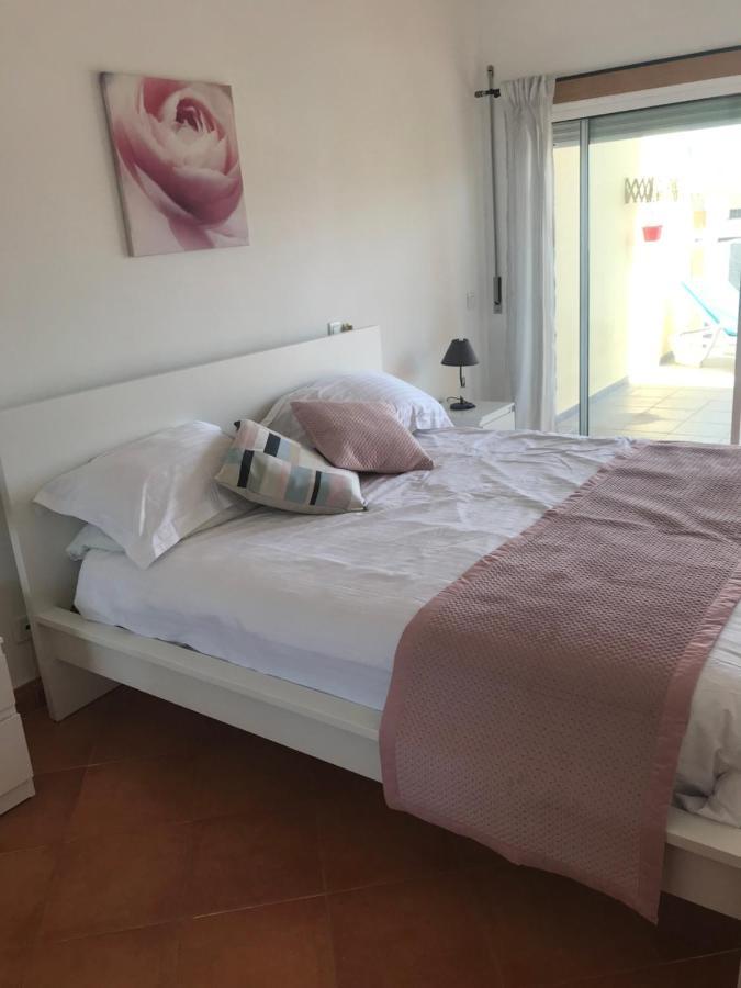 Condo Do Mar Lovely First Floor Apartment With Pool Lagos Exteriör bild